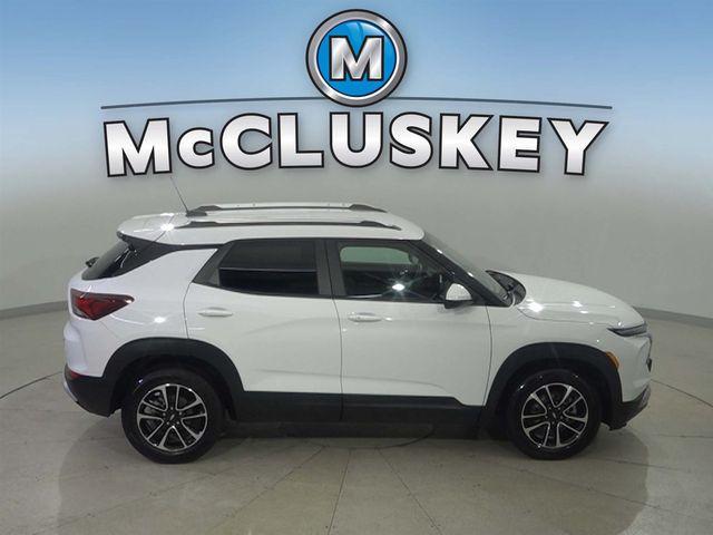used 2025 Chevrolet TrailBlazer car, priced at $25,887