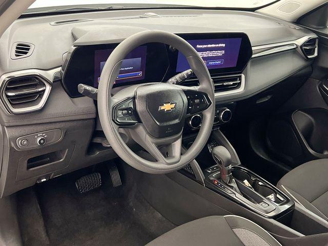 used 2025 Chevrolet TrailBlazer car, priced at $25,887
