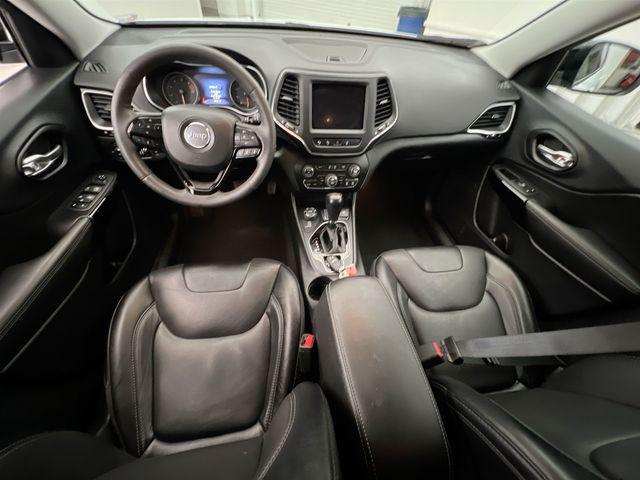 used 2023 Jeep Cherokee car, priced at $29,387