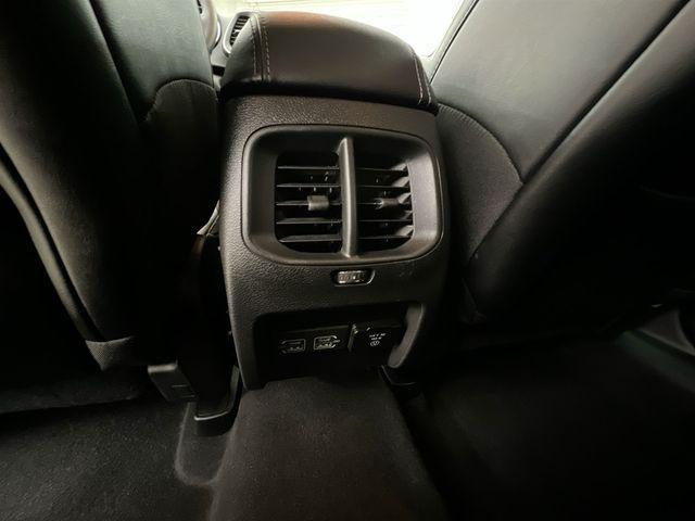 used 2023 Jeep Cherokee car, priced at $29,387