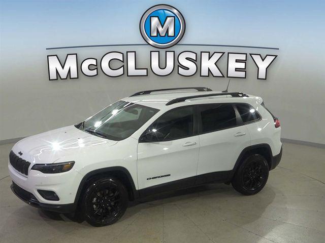 used 2023 Jeep Cherokee car, priced at $29,387