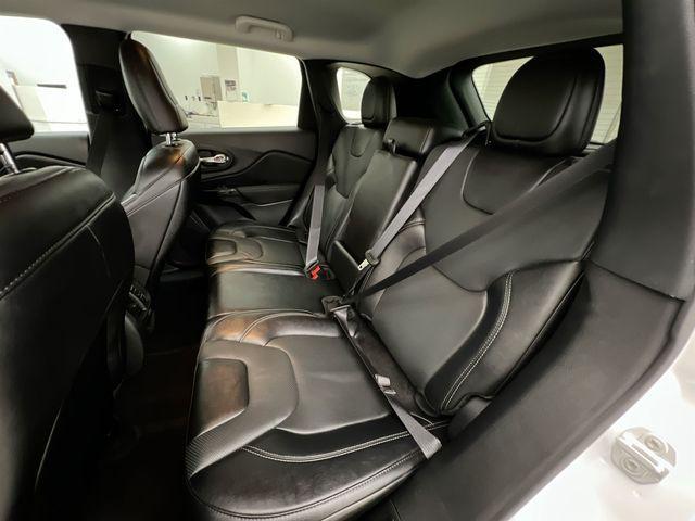 used 2023 Jeep Cherokee car, priced at $29,387