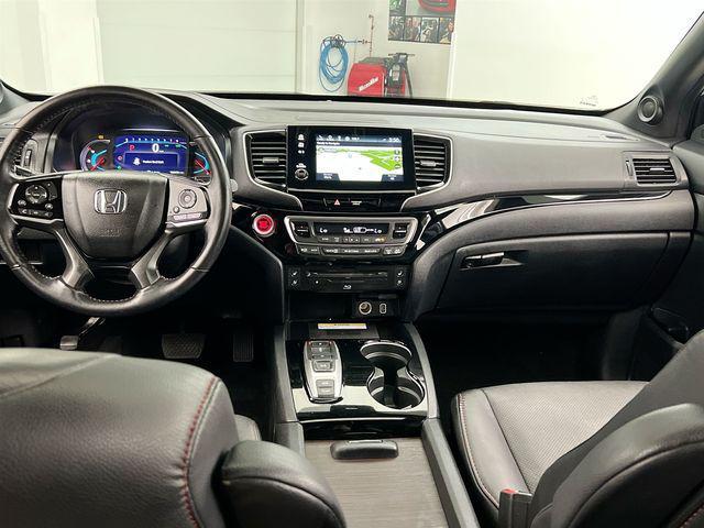used 2022 Honda Pilot car, priced at $40,387