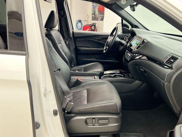 used 2022 Honda Pilot car, priced at $40,387