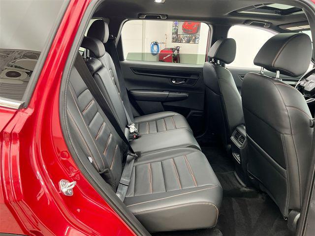 used 2025 Honda CR-V Hybrid car, priced at $39,387