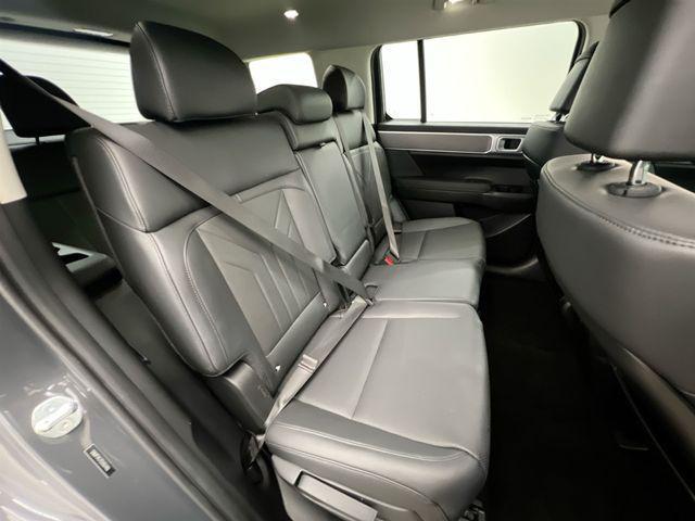 used 2025 Hyundai Santa Fe car, priced at $36,387