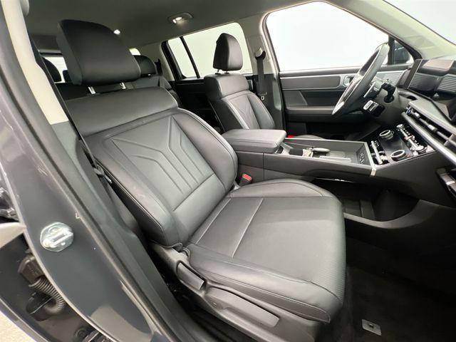 used 2025 Hyundai Santa Fe car, priced at $36,387