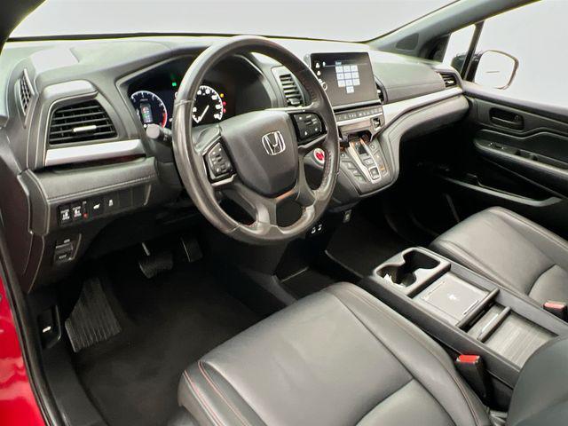 used 2025 Honda Odyssey car, priced at $42,387