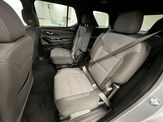 used 2023 Chevrolet Traverse car, priced at $31,387