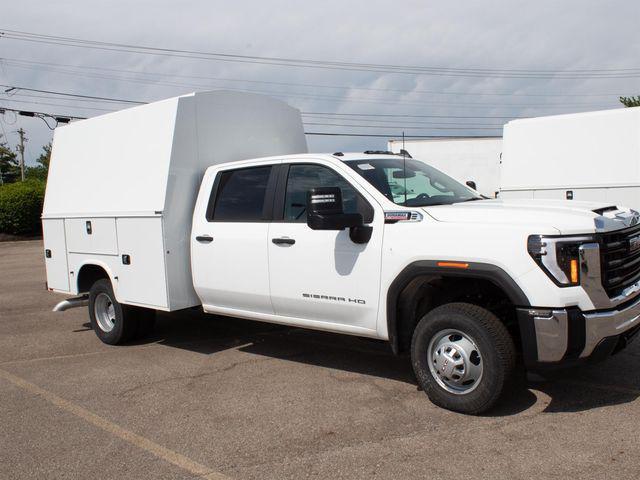 new 2025 GMC Sierra 3500 car, priced at $67,008