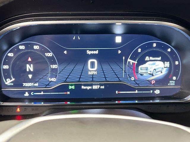 used 2022 GMC Yukon XL car, priced at $52,387