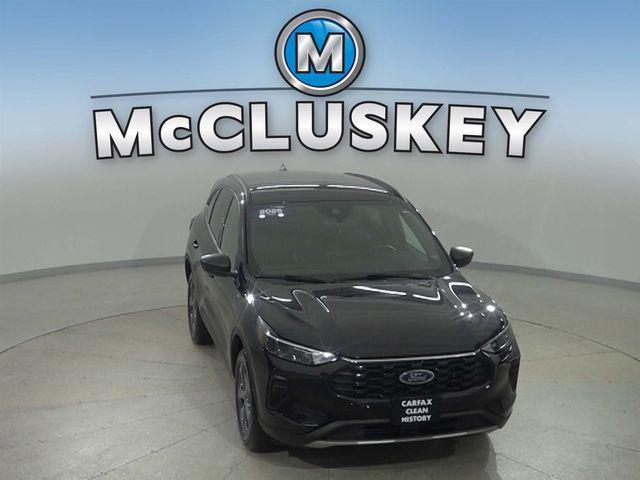 used 2025 Ford Escape car, priced at $35,387