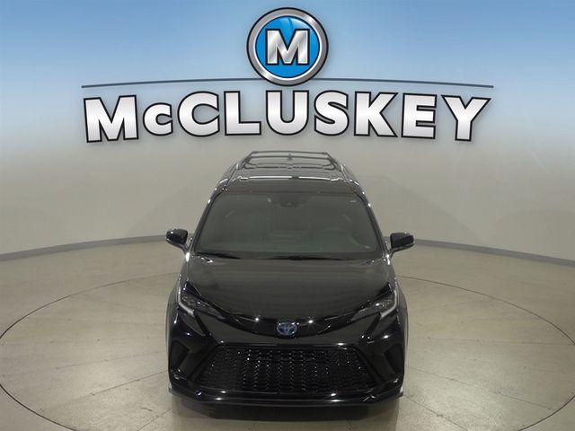 used 2025 Toyota Sienna car, priced at $53,387