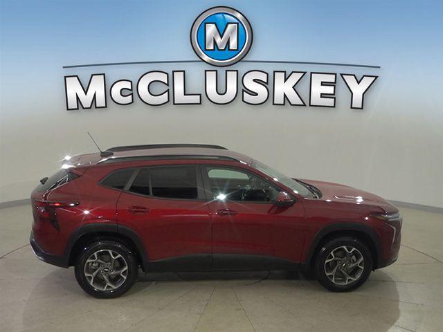 used 2025 Chevrolet Trax car, priced at $28,387