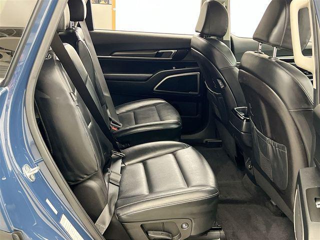 used 2025 Kia Telluride car, priced at $37,387