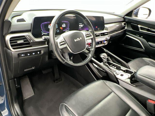 used 2025 Kia Telluride car, priced at $37,387