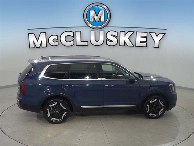 used 2025 Kia Telluride car, priced at $37,387