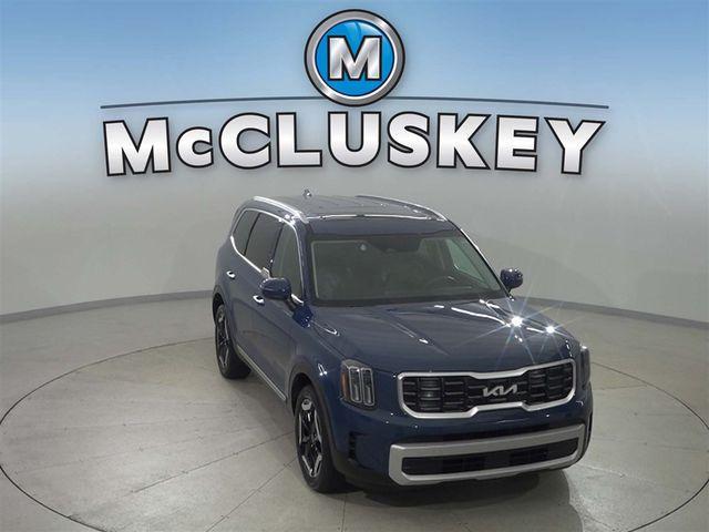 used 2025 Kia Telluride car, priced at $37,387