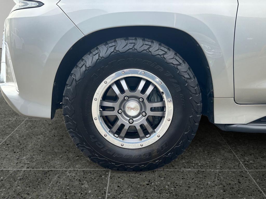 used 2021 Lexus LX 570 car, priced at $77,999