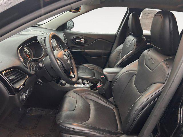 used 2023 Jeep Cherokee car, priced at $21,604