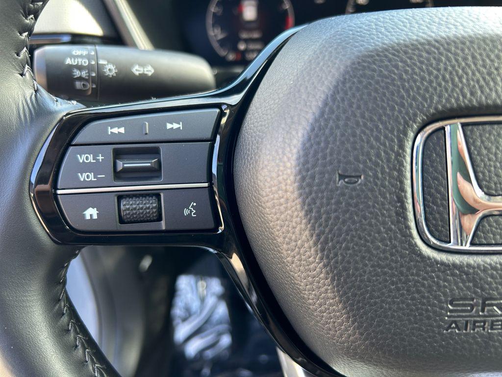 used 2025 Honda CR-V car, priced at $37,289
