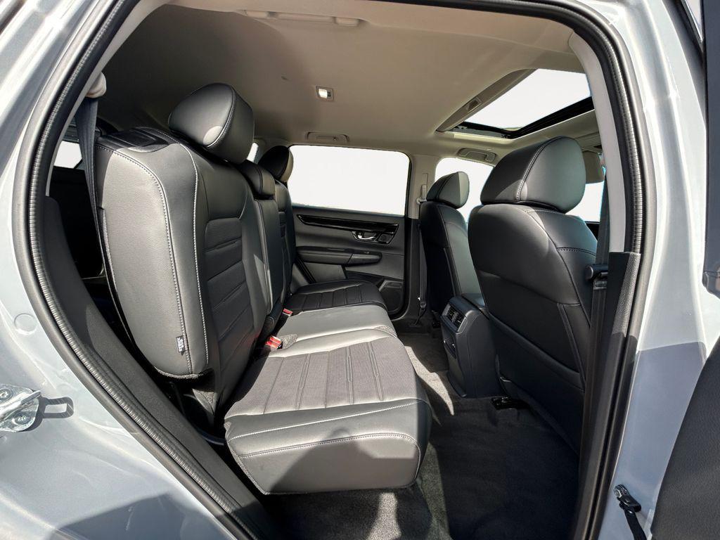 used 2025 Honda CR-V car, priced at $37,289