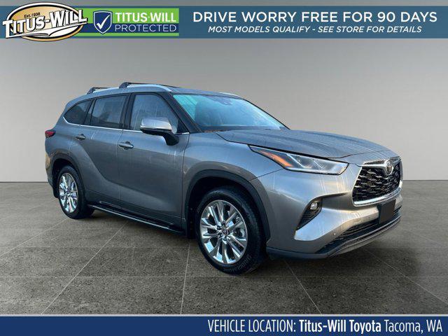used 2025 Toyota Highlander car, priced at $51,989