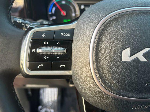 used 2023 Kia Sorento Hybrid car, priced at $29,754