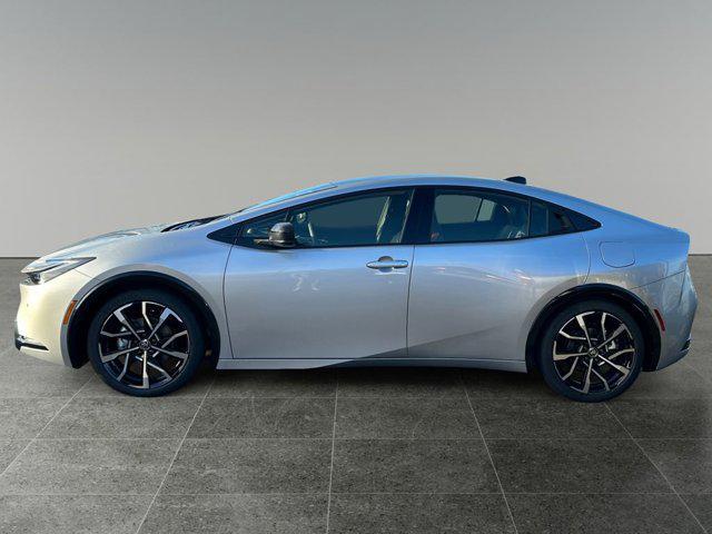 new 2026 Toyota Prius Plug-In Hybrid car, priced at $39,999