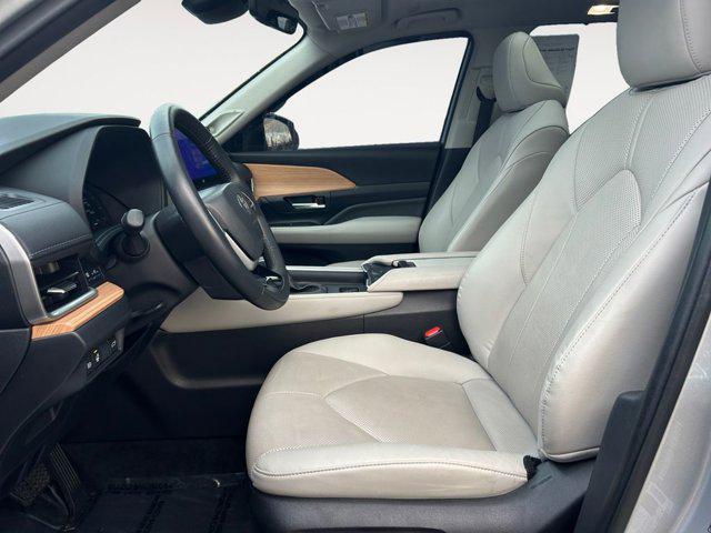 used 2024 Toyota Grand Highlander car, priced at $45,571
