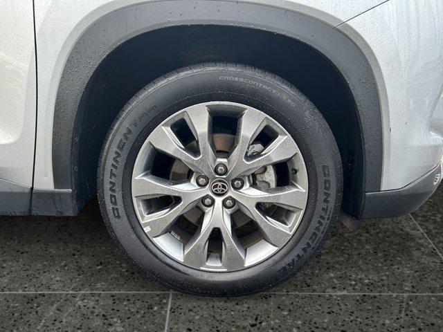 used 2024 Toyota Grand Highlander car, priced at $45,571