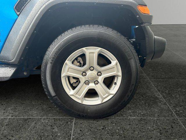 used 2022 Jeep Wrangler Unlimited car, priced at $32,611