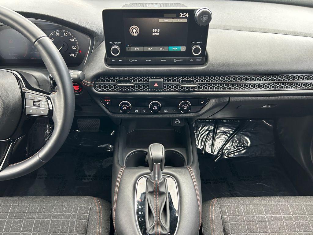 used 2025 Honda HR-V car, priced at $28,992