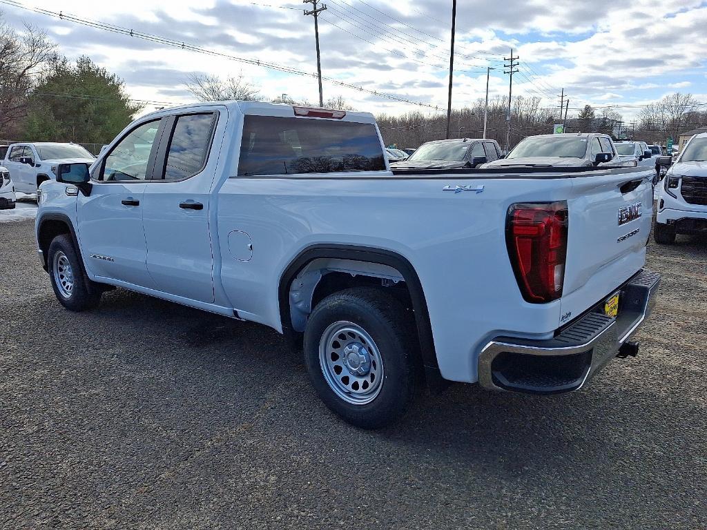 new 2026 GMC Sierra 1500 car, priced at $43,784