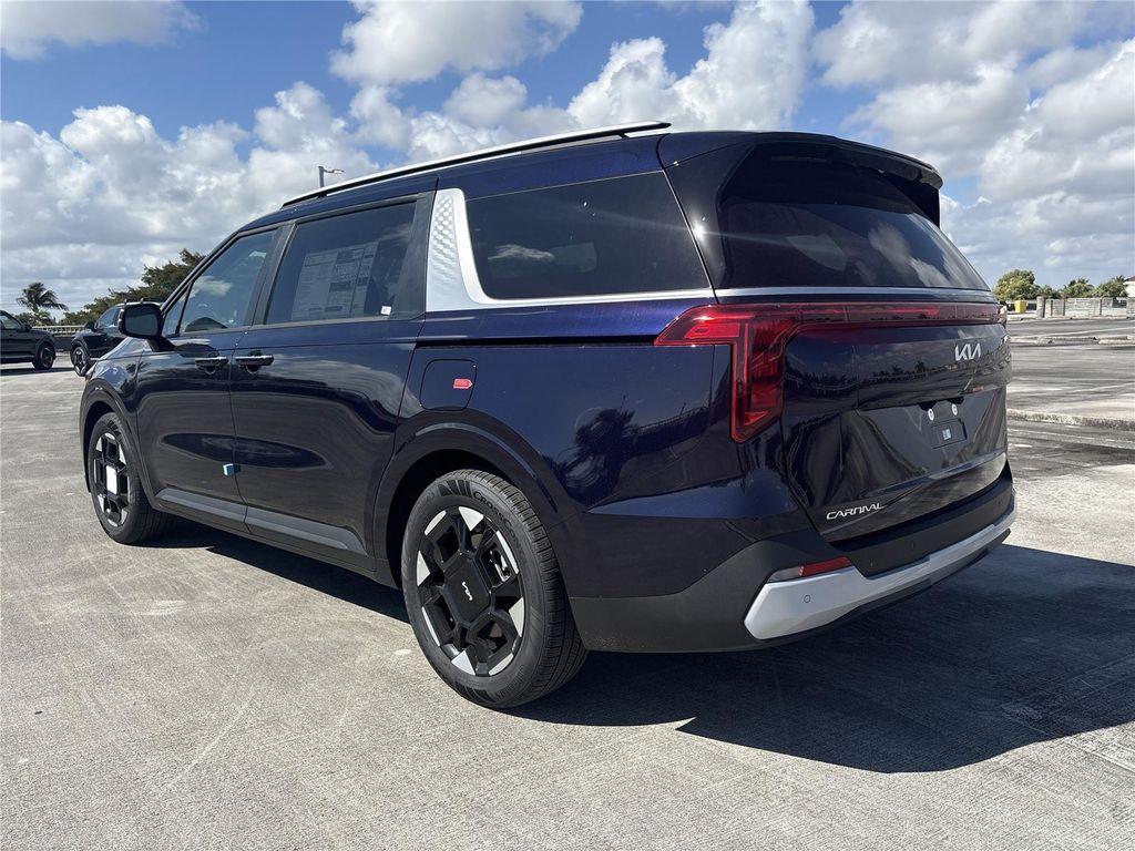 new 2026 Kia Carnival car, priced at $42,335