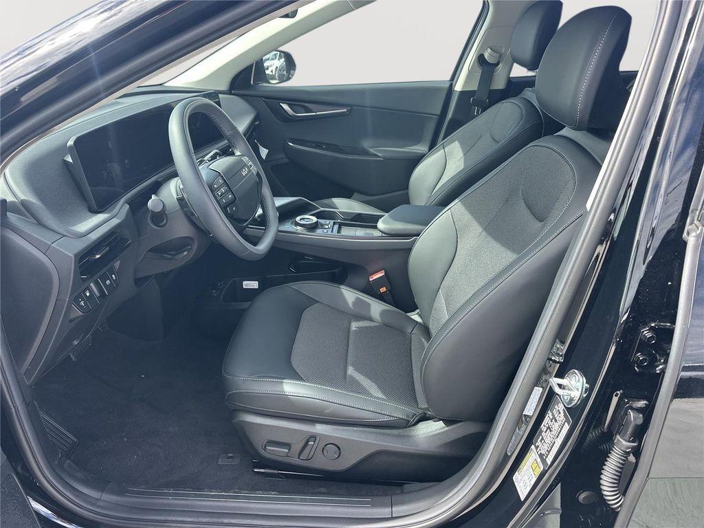 new 2025 Kia EV6 car, priced at $52,968