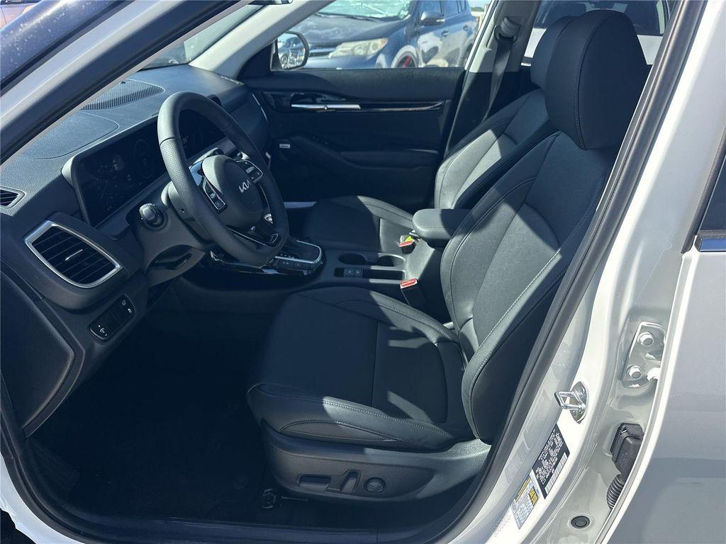new 2026 Kia Seltos car, priced at $33,032