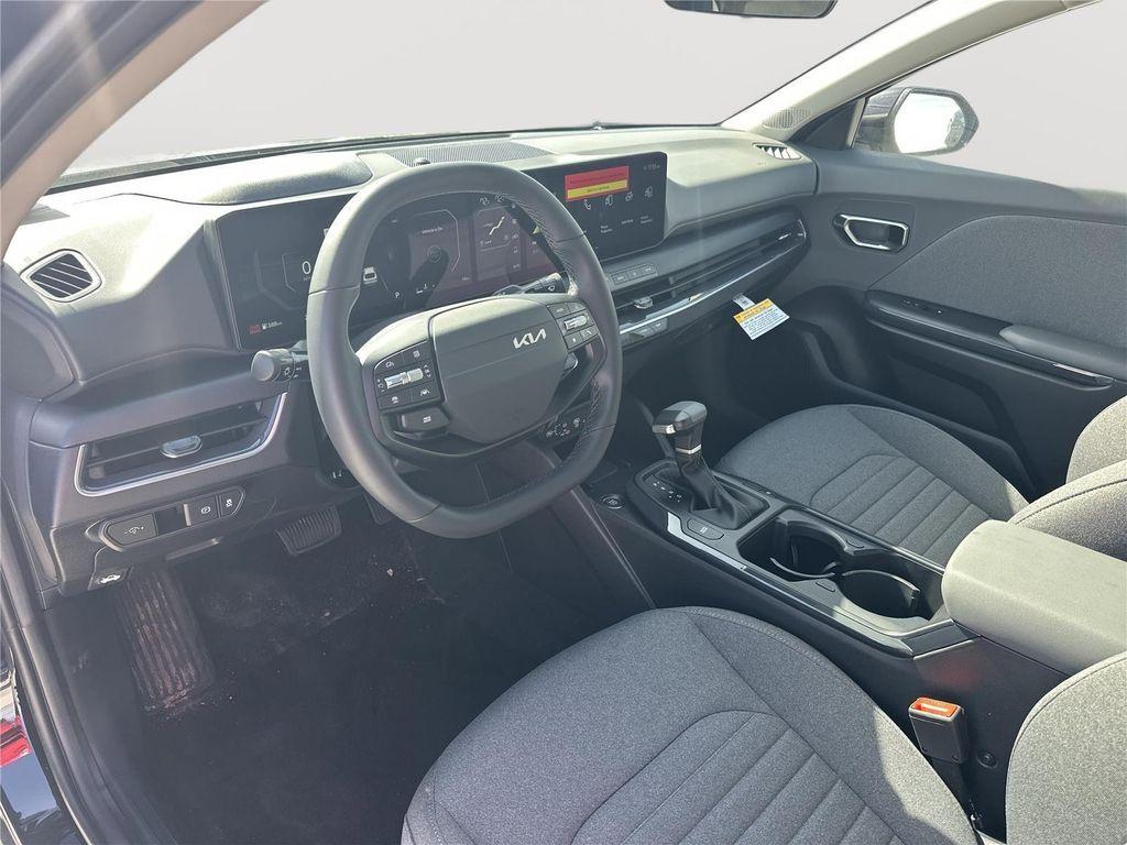 new 2025 Kia K4 car, priced at $24,995
