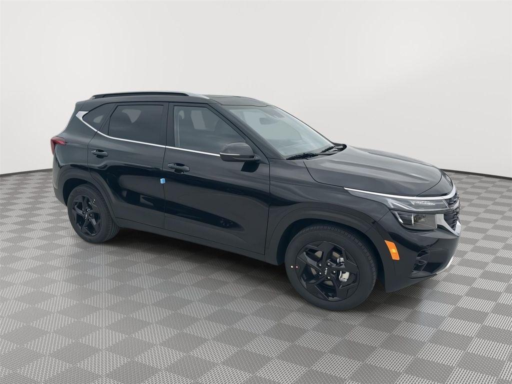 new 2026 Kia Seltos car, priced at $28,353