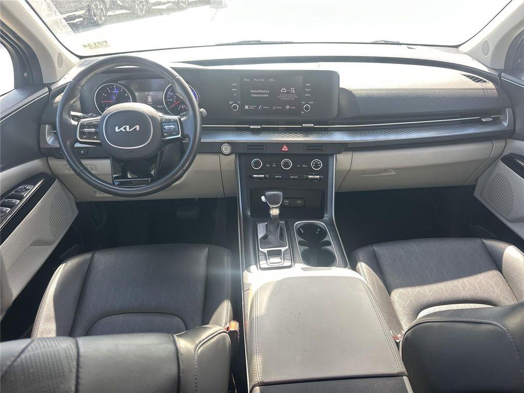 used 2024 Kia Carnival car, priced at $29,745