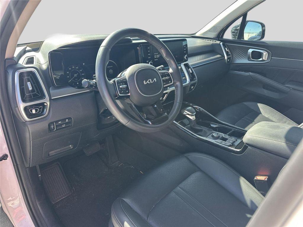used 2023 Kia Sorento car, priced at $28,945