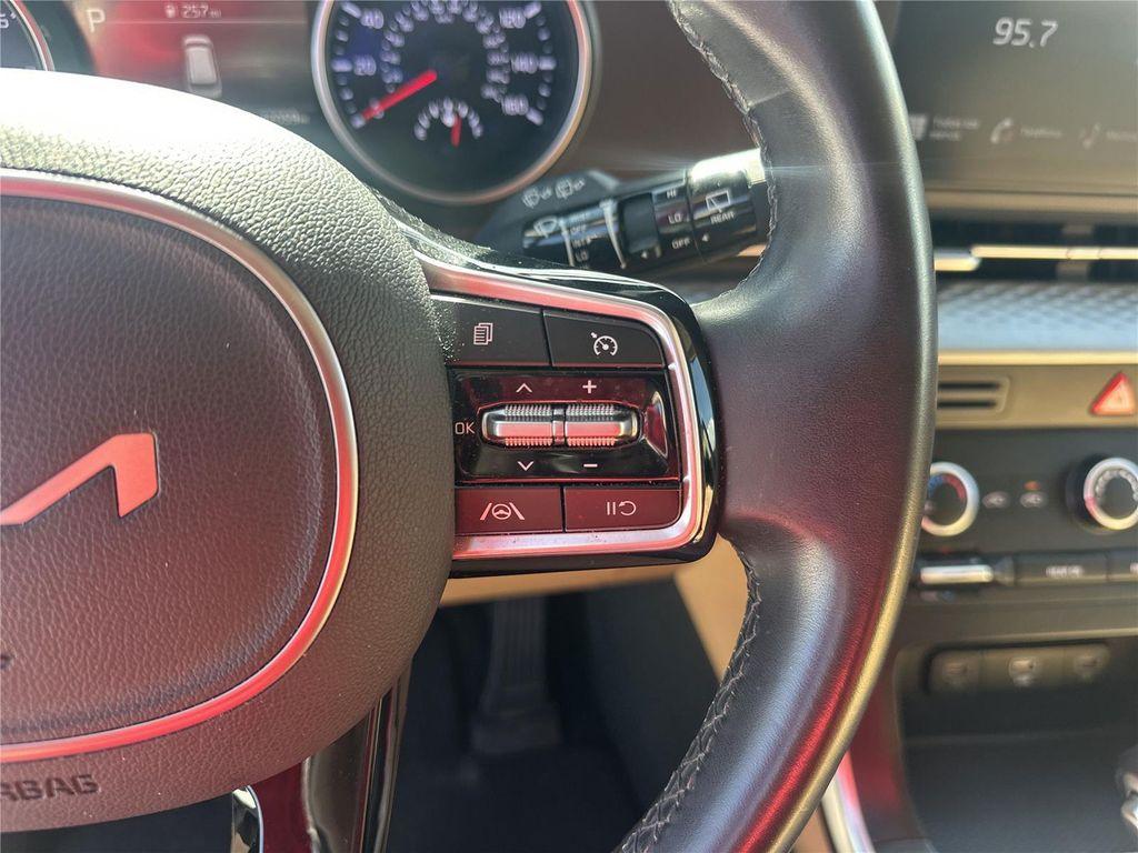 used 2024 Kia Carnival car, priced at $31,685