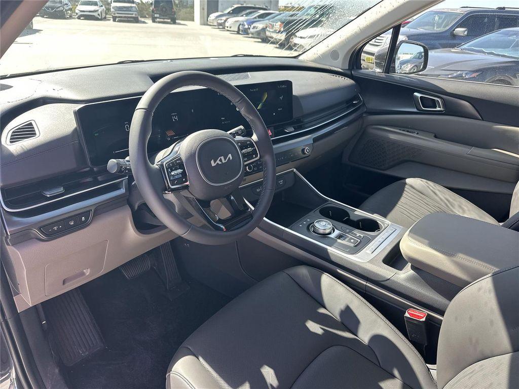 new 2026 Kia Carnival Hybrid car, priced at $41,088