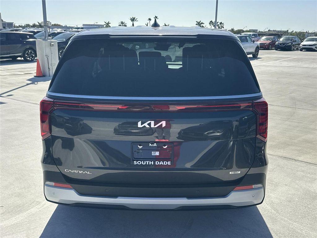 new 2026 Kia Carnival Hybrid car, priced at $41,088