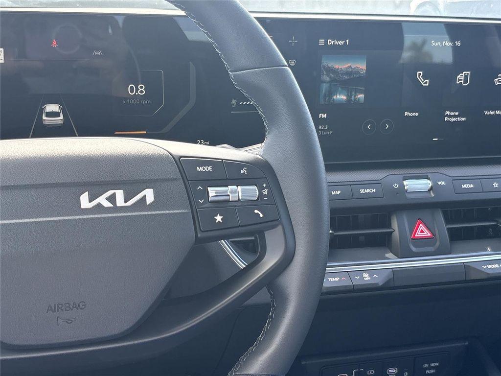 new 2025 Kia K4 car, priced at $24,334