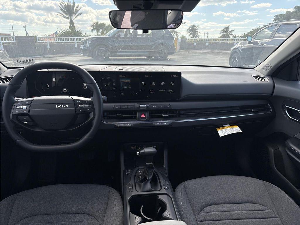 new 2025 Kia K4 car, priced at $24,334