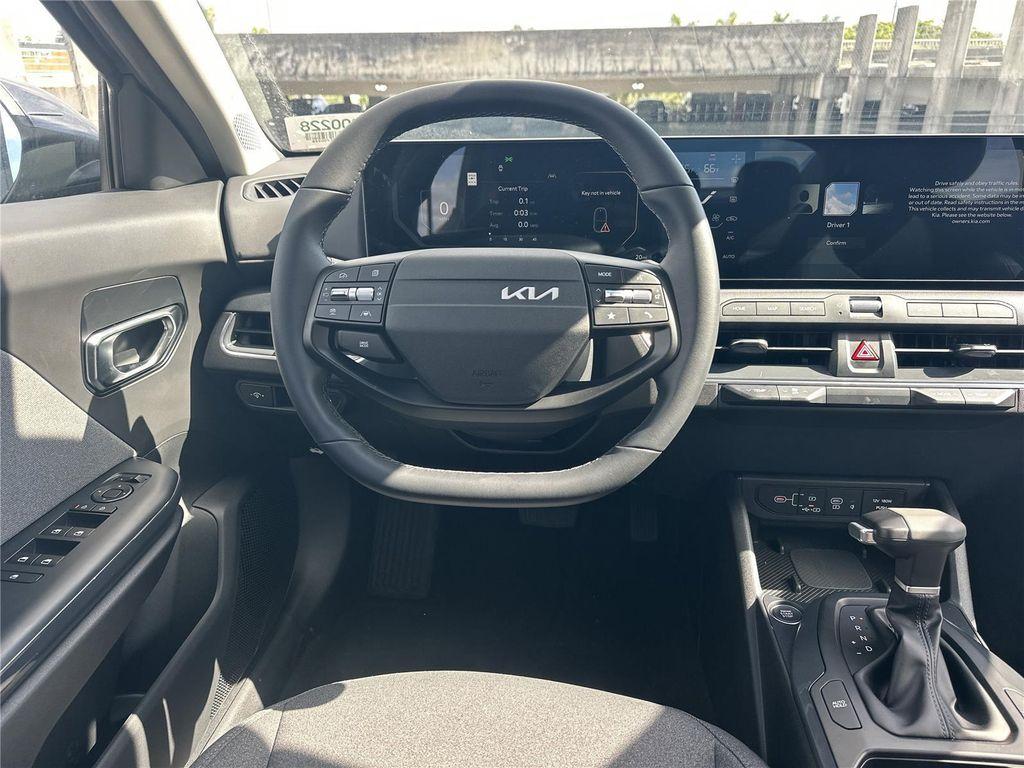 new 2025 Kia K4 car, priced at $23,975