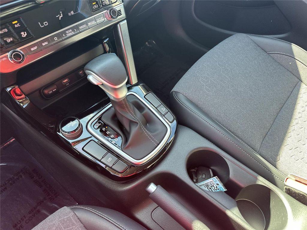 used 2024 Kia Seltos car, priced at $20,550