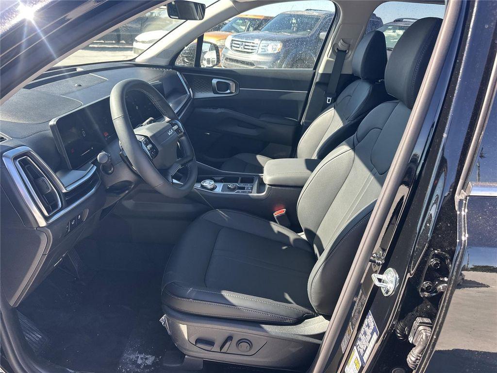 new 2026 Kia Sorento Hybrid car, priced at $41,293