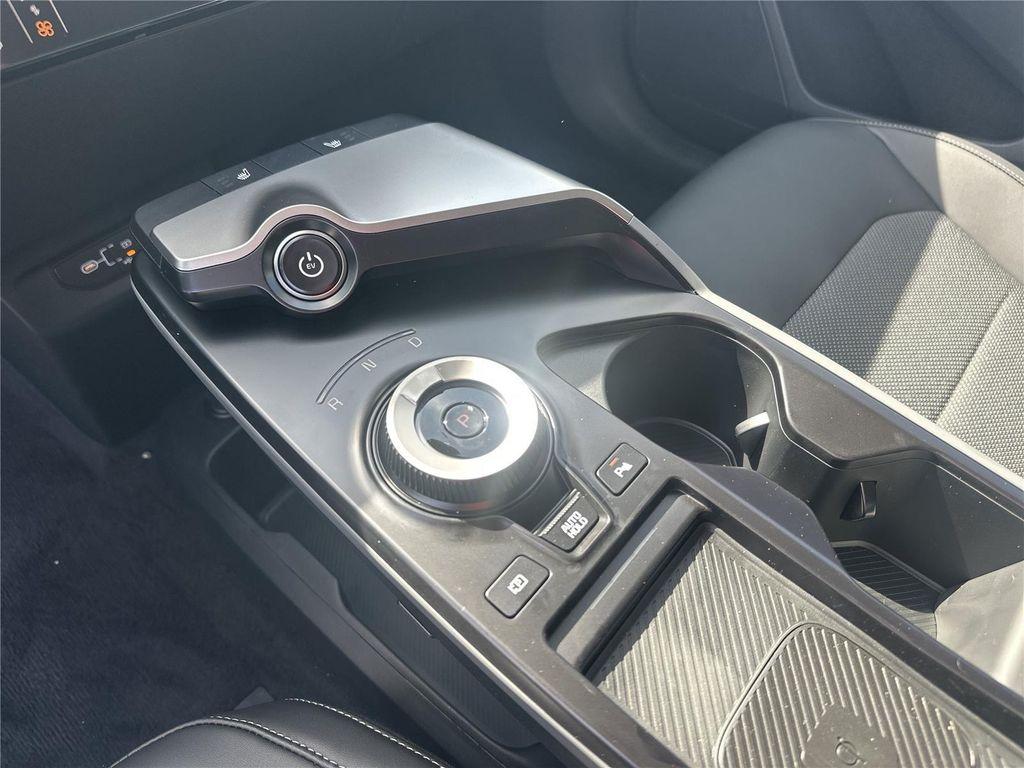 new 2025 Kia EV6 car, priced at $46,474